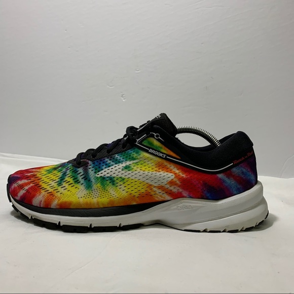 brooks launch 5 tie dye